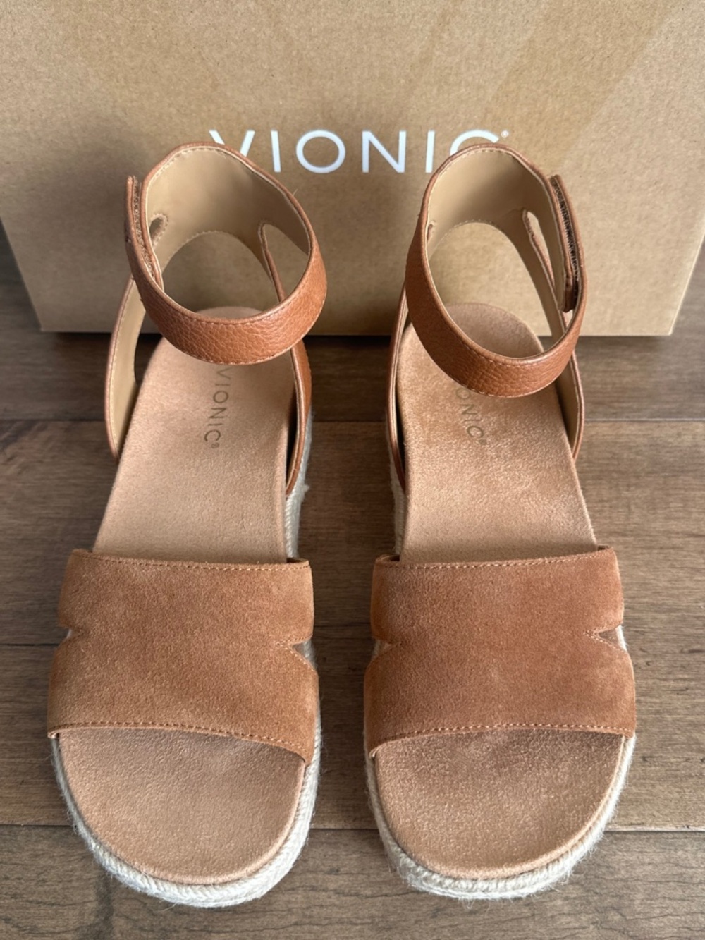 Vionic Yucca Tan Suede Espadrille Platform Sandal Ankle Strap Comfort Shoes Sz 7